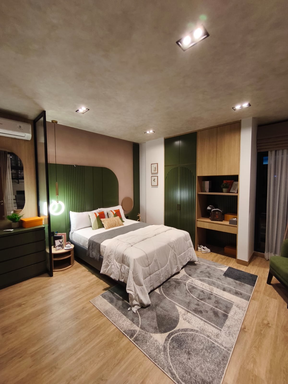 Nivara Townhouse
